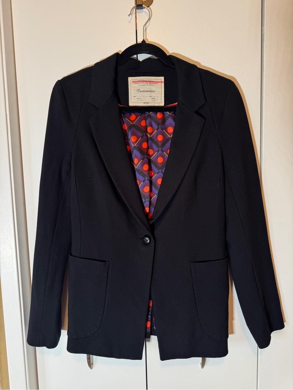 Cartonnier Black Single-Button Blazer with Colorful Geometric Lining